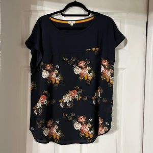 Navy mixed material top from stitch fix